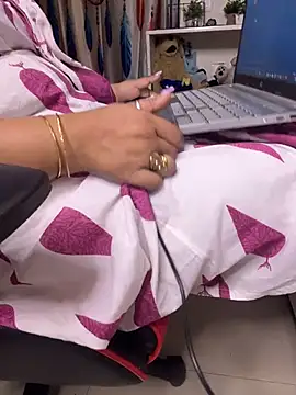 butterflyslay online show from 27, 3, 2026