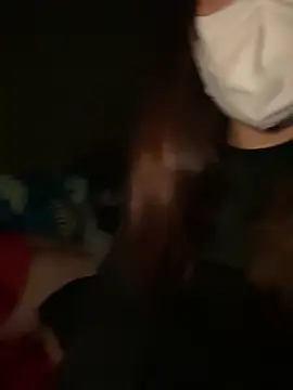  3girl  online show from 4, 2, 2026