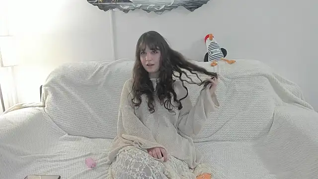 Snapshot of Moni_mira chatting on 14, 12, 2025 Moni mira online show from 14, 12, 2025