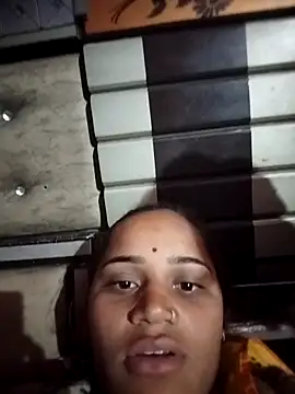 Snapshot of Aaisha_01 chatting on 18, 12, 2025 Aaisha 01 online show from 18, 12, 2025