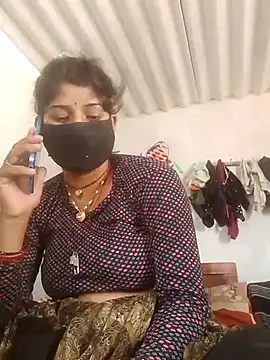 Snapshot of Aaisha_01 chatting on 8, 4, 2026 Aaisha 01 online show from 8, 4, 2026