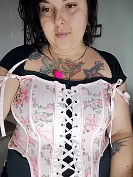 Divine Pouvoir online show from 12, 3, 2026