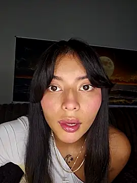 SweetiePixie online show from 19, 12, 2025