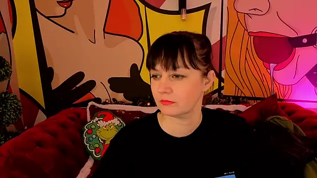 Snapshot of MariStorm chatting on 17, 12, 2025 MariStorm online show from 17, 12, 2025