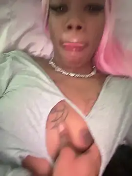 Snapshot of gglloww chatting on 17, 12, 2025 gglloww online show from 17, 12, 2025