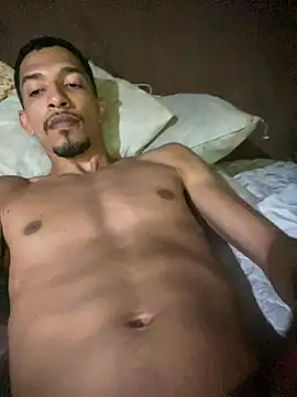 Snapshot of rocchw chatting on 14, 1, 2026 rocchw online show from 14, 1, 2026