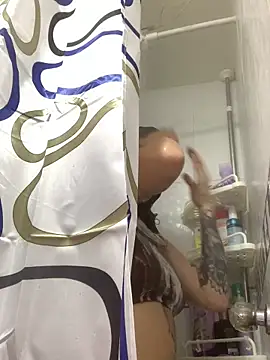 Snapshot of Gabyy_park chatting on 14, 12, 2025 Gabyy park online show from 14, 12, 2025