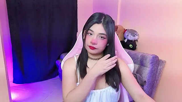 bonnieTaylor1 online show from 12, 1, 2026