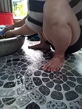 Snapshot of thoconxx chatting on 14, 12, 2025 thoconxx online show from 14, 12, 2025