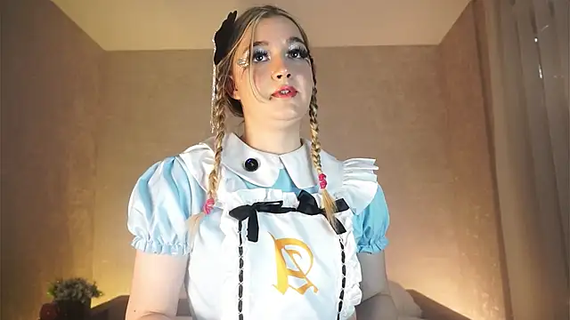 AlessandraPatel online show from 16, 12, 2025