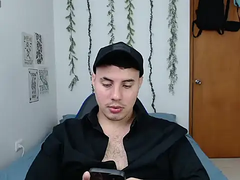 ENZO444  online show from 20, 12, 2025