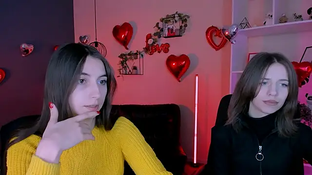 mila firee online show from 17, 2, 2026