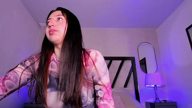 Snapshot of ivyy_blue1 chatting on 16, 12, 2025 ivyy blue1 online show from 16, 12, 2025