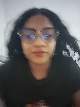 Snapshot of DAFNNEE_HOT chatting on 12, 6, 2026 DAFNNEE HOT online show from 12, 6, 2026