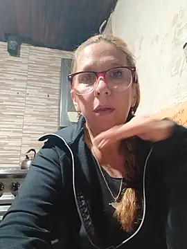 Snapshot of cari75 chatting on 3, 6, 2026 cari75 online show from 3, 6, 2026