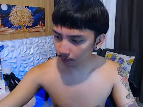 Snapshot of dylan_hardfucker chatting on 17, 12, 2025 dylan hardfucker online show from 17, 12, 2025