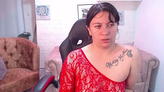 amanda rousee online show from 4, 3, 2026