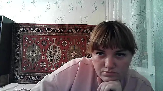 swett girll online show from 18, 4, 2026