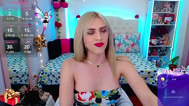 Snapshot of golden_girl01 chatting on 9, 12, 2024 golden girl01 online show from 9, 12, 2024