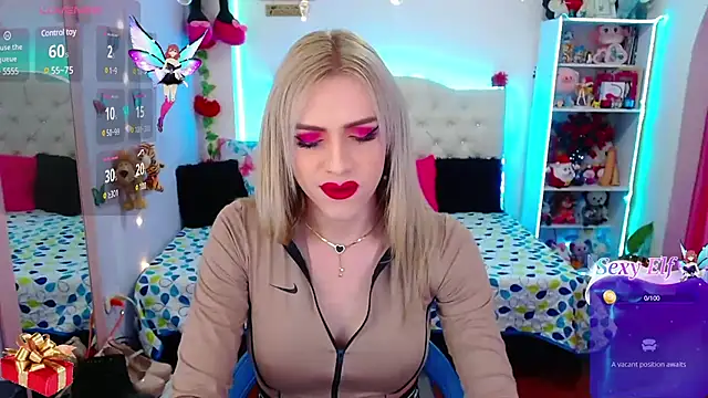 Snapshot of golden_girl01 chatting on 10, 12, 2024 golden girl01 online show from 10, 12, 2024