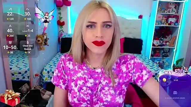 Snapshot of golden_girl01 chatting on 21, 12, 2024 golden girl01 online show from 21, 12, 2024