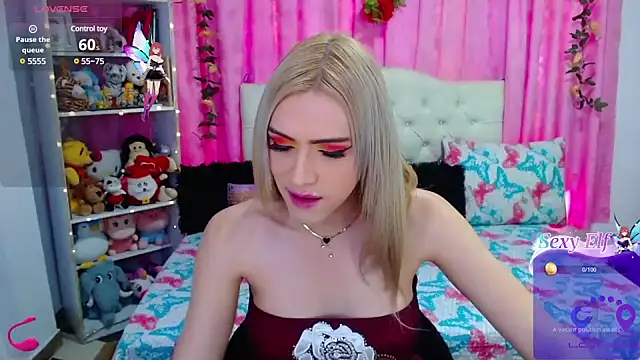 Snapshot of golden_girl01 chatting on 7, 2, 2025 golden girl01 online show from 7, 2, 2025