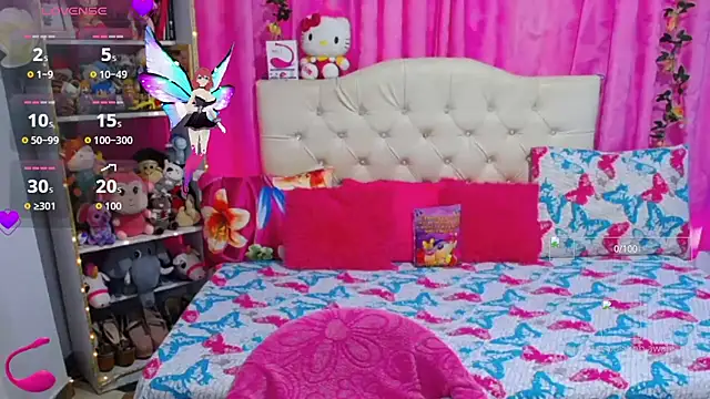 Snapshot of golden_girl01 chatting on 18, 9, 2025 golden girl01 online show from 18, 9, 2025