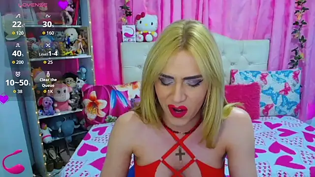 Snapshot of golden_girl01 chatting on 21, 9, 2025 golden girl01 online show from 21, 9, 2025