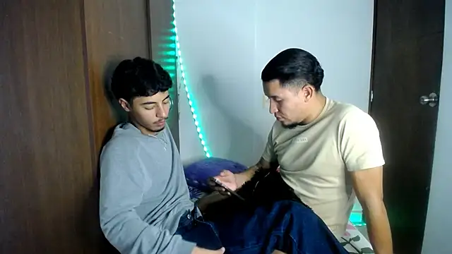 Snapshot of top_jax1 chatting on 11, 1, 2026 top jax1 online show from 11, 1, 2026