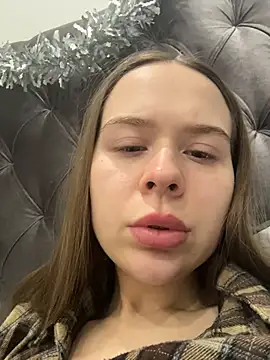 Snapshot of Nicole_Loving chatting on 14, 12, 2025 Nicole Loving online show from 14, 12, 2025