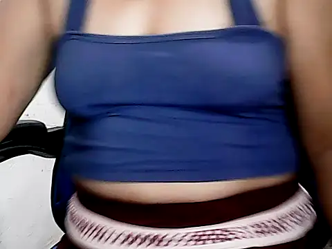 Snapshot of ChaChaMoreno_Palangga chatting on 15, 12, 2025 ChaChaMoreno Palangga online show from 15, 12, 2025