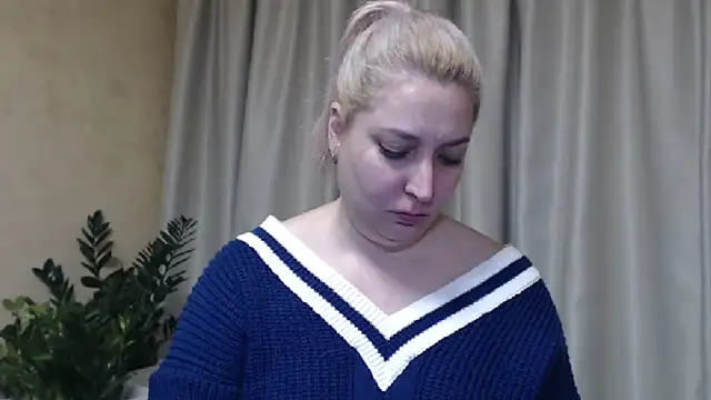 Snapshot of sweetpussy13 chatting on 23, 1, 2025 sweetpussy13 online show from 23, 1, 2025