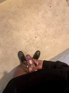 Snapshot of PublicBbc chatting on 18, 12, 2025 PublicBbc online show from 18, 12, 2025