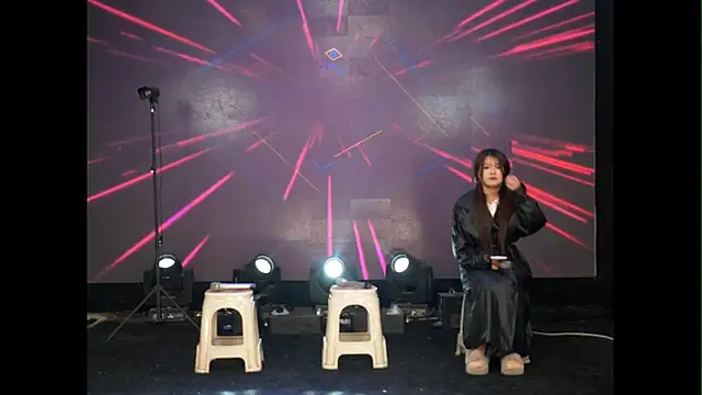 Xiaomei668 online show from 15, 12, 2025