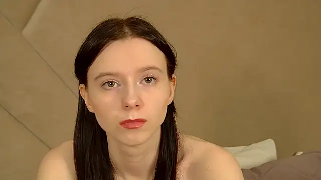 ArinaKubrick online show from 8, 4, 2026