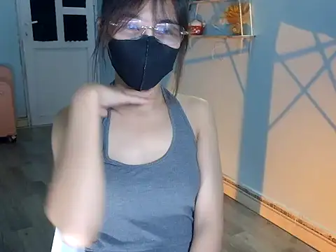 Chichi 86 online show from 20, 6, 2026