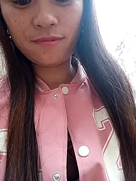 Snapshot of ngaytho004 chatting on 14, 12, 2025 ngaytho004 online show from 14, 12, 2025