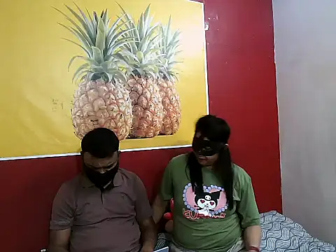 Lovelycouple25 online show from 10, 2, 2026