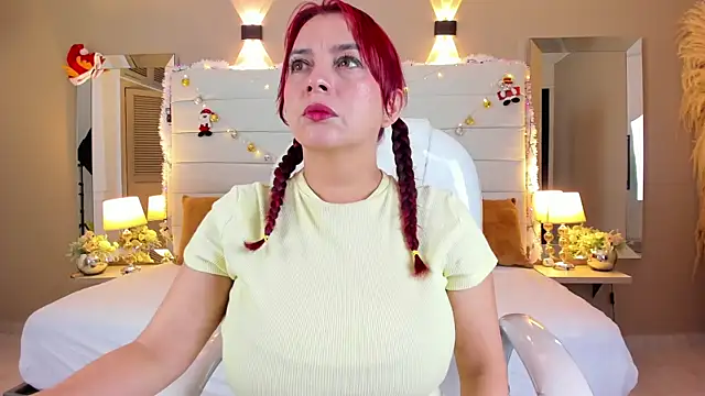 Snapshot of maturexxx_ chatting on 14, 12, 2025 maturexxx online show from 14, 12, 2025