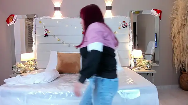 Snapshot of maturexxx_ chatting on 19, 12, 2025 maturexxx online show from 19, 12, 2025