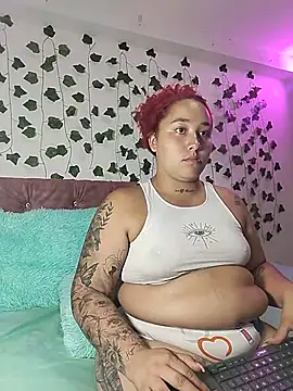Snapshot of Ayla-marttinez chatting on 6, 7, 2026 Ayla-marttinez online show from 6, 7, 2026