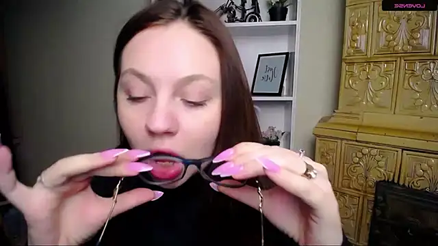 LiliaErmi online show from 10, 1, 2026