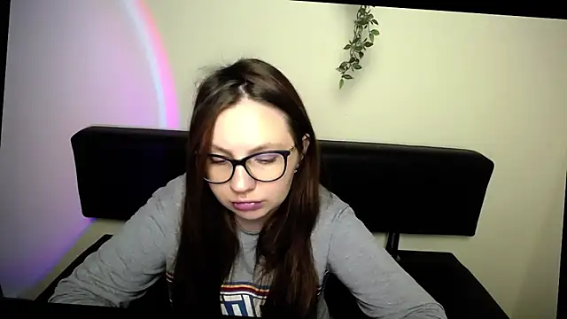 LiliaErmi online show from 16, 4, 2026