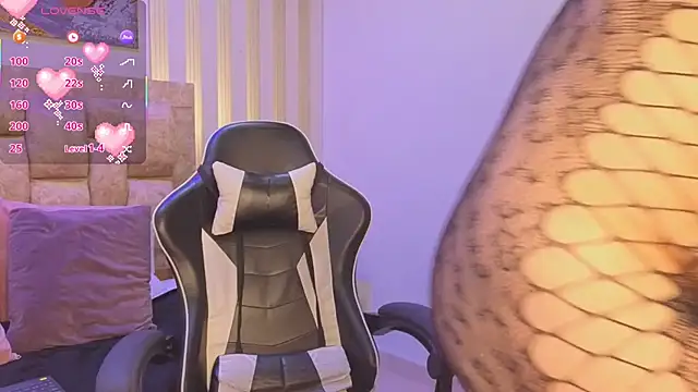 Snapshot of persefone_sky chatting on 22, 2, 2026 persefone sky online show from 22, 2, 2026