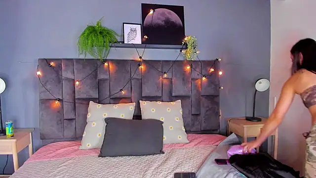 Miia Anderson online show from 9, 1, 2026