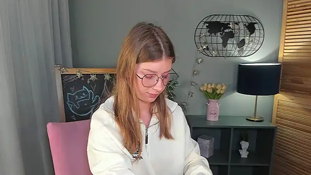 katymeaw online show from 30, 5, 2026