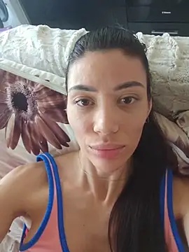 Snapshot of Leena_C chatting on 19, 6, 2026 Leena C online show from 19, 6, 2026