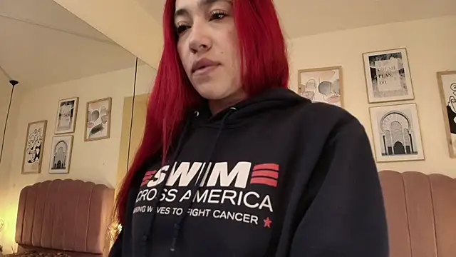 Celestee15  online show from 25, 5, 2026