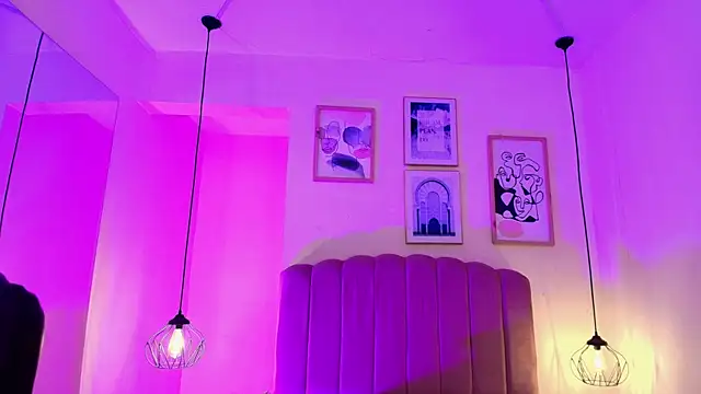 Celestee15  online show from 17, 7, 2026