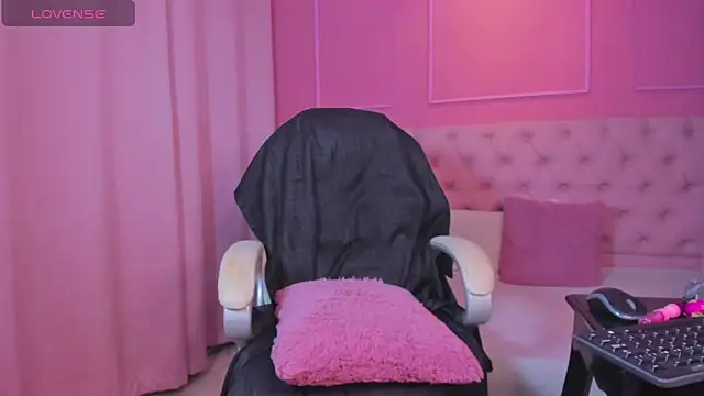 Snapshot of Jaddy_lol chatting on 15, 2, 2026 Jaddy lol online show from 15, 2, 2026